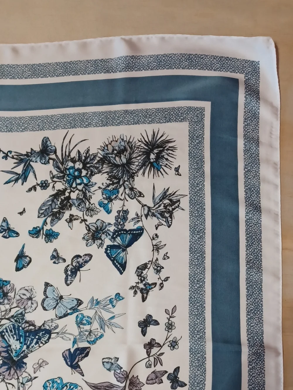 Floral and Butterfly Print Satin Square Scarf Blue White Cottagecore Boho 27×27